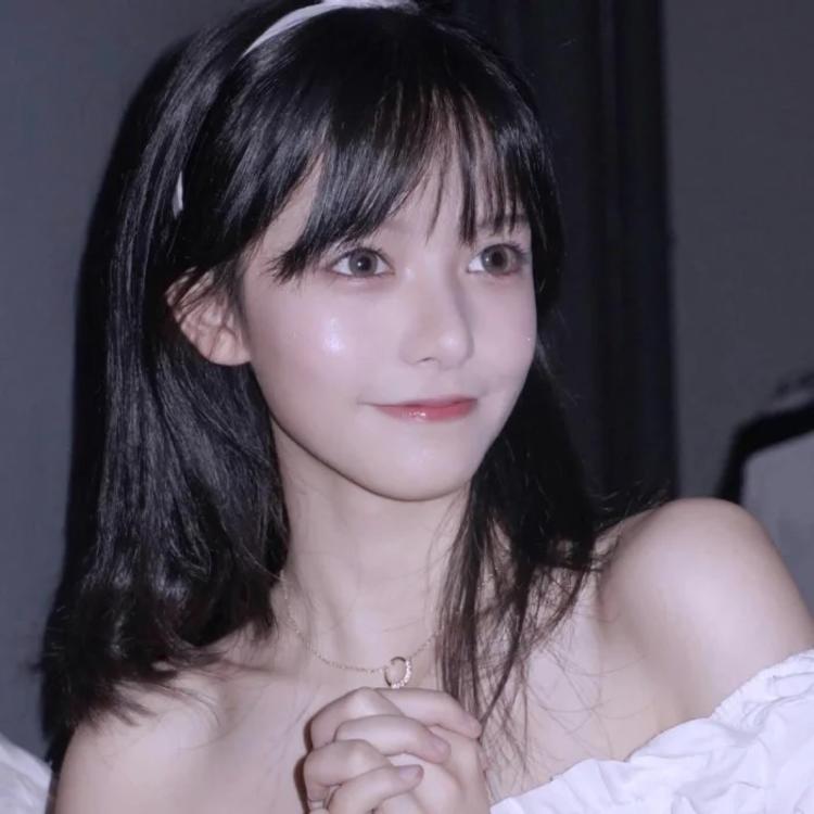 山崎润（饰 三井） - 独家访谈节目在线观看 - 小程序看视频